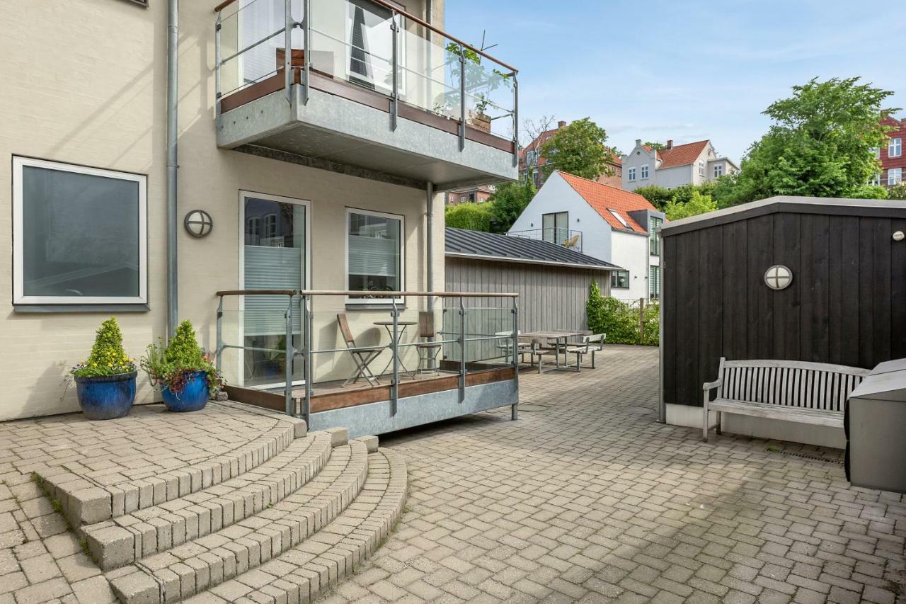 Luxury City Center Harbour Apartment 2 Bedroom Sonderborg Exterior photo