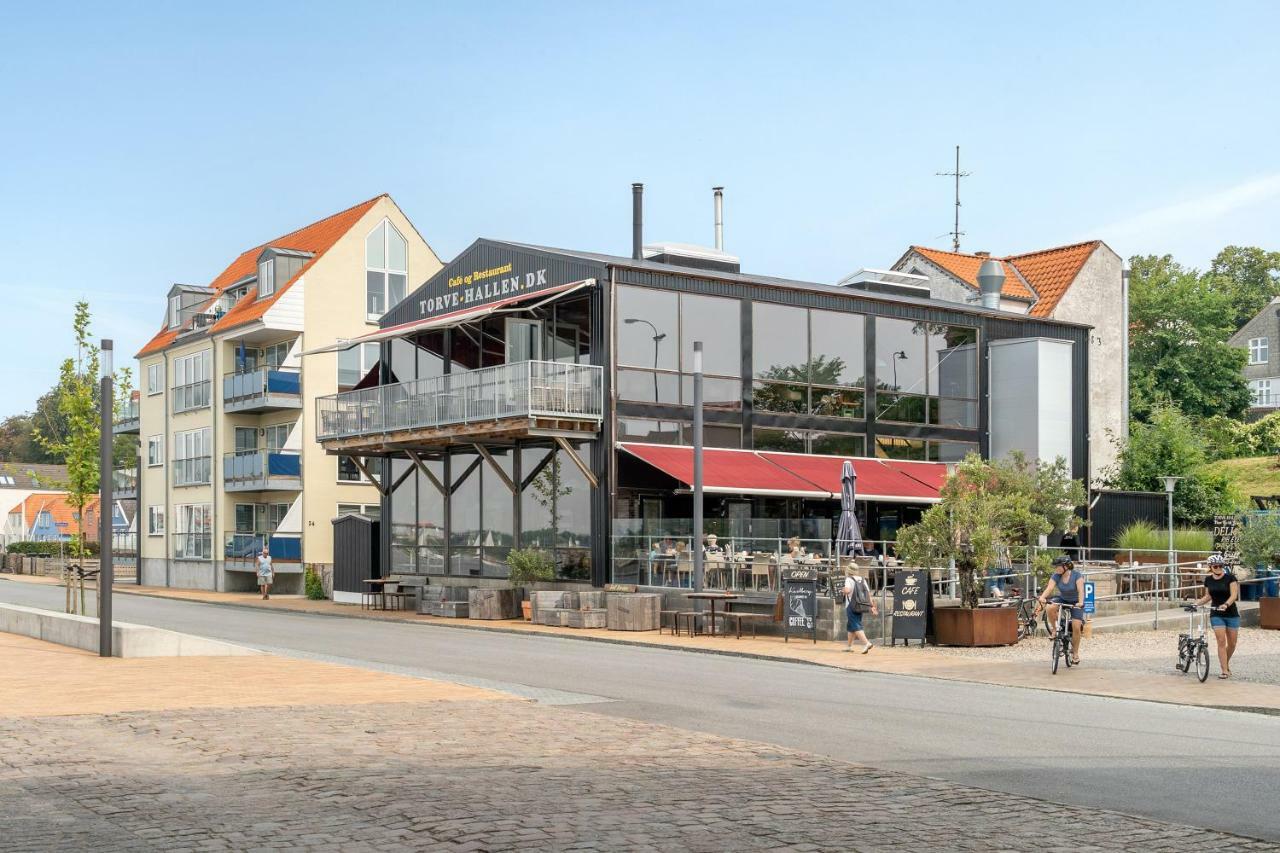 Luxury City Center Harbour Apartment 2 Bedroom Sonderborg Exterior photo